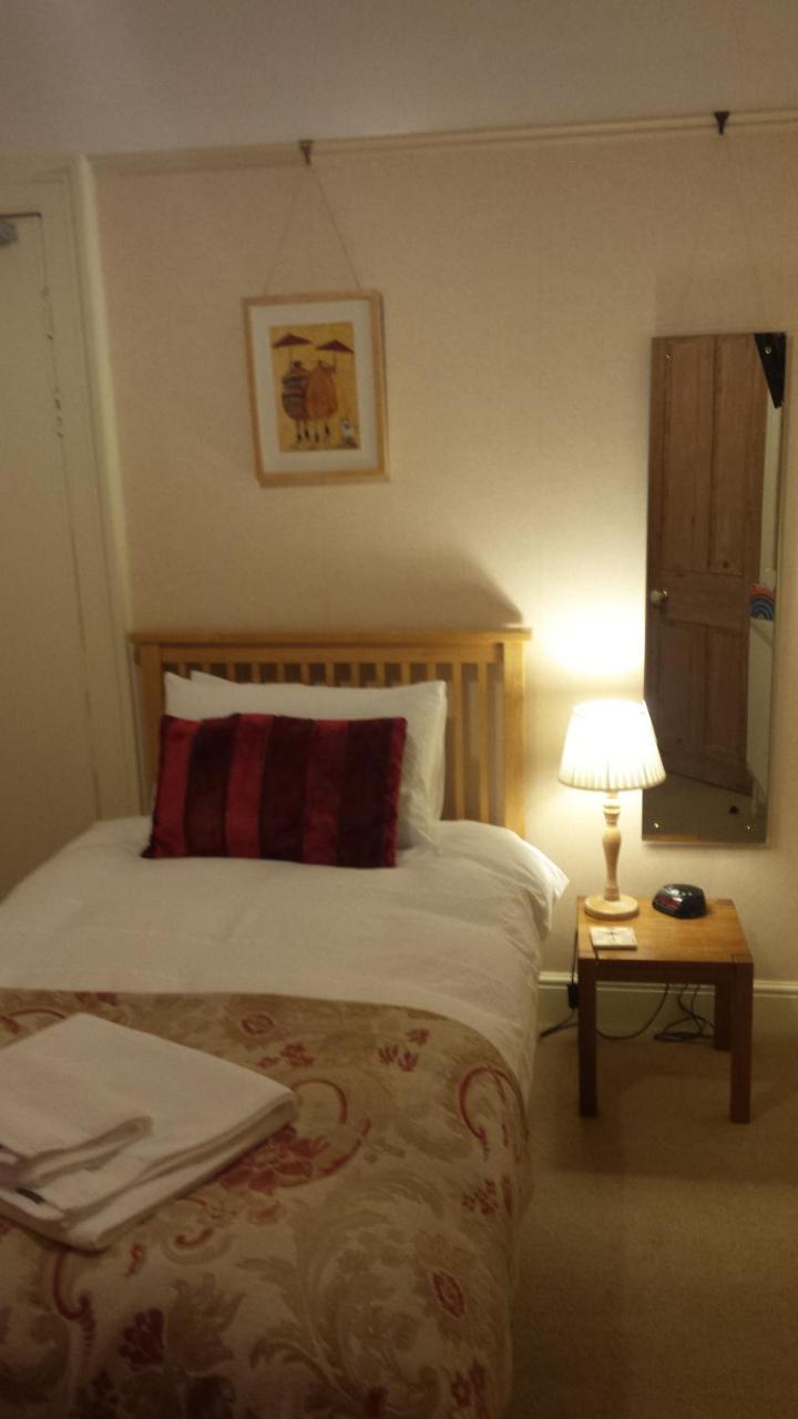 بارنستابل The Old Vicarage B & B المظهر الخارجي الصورة