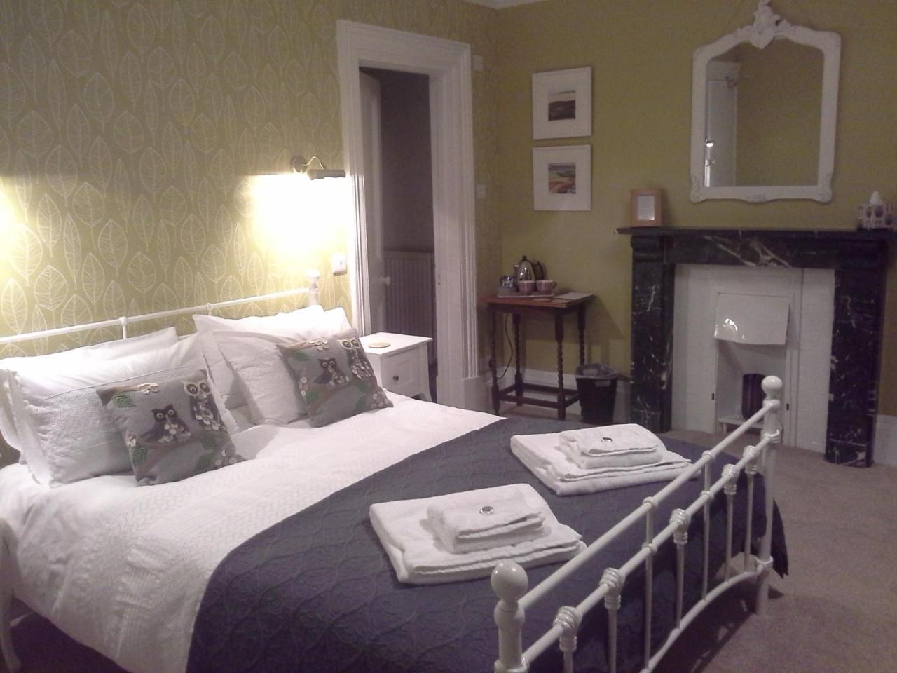 بارنستابل The Old Vicarage B & B المظهر الخارجي الصورة